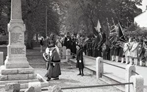 Images Dated 5th September 2017: Wreath laying, Lostwithiel, Cornwall. November 1985