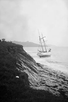 Images Dated 25th October 2018: Wreck of the Loustic, Gyllyngvase Beach, Falmouth, Cornwall. January 1936